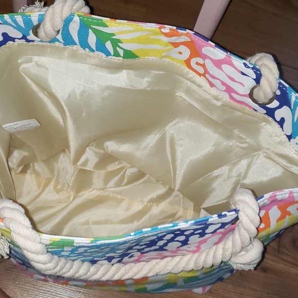 Multi colored summer tote - Picture 3 of 7